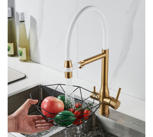 Смеситель для кухни с гибким изливом и подключением фильтра Shevanik S378G, золотой сатин/белый