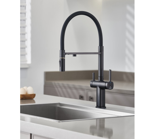 Смеситель для кухни с подключением фильтра для воды Rose R358H, черный