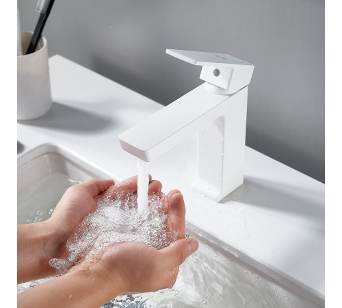 Смеситель для раковины Rose R1801C-1, белый