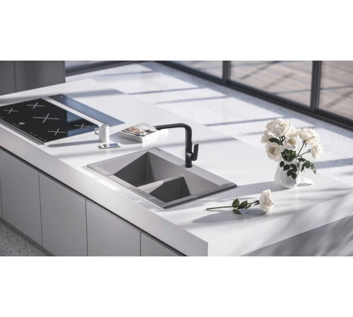 Смеситель для кухни Rose R2713H, черный