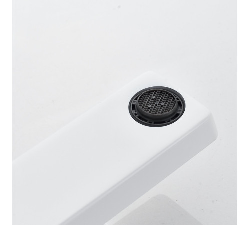 Смеситель для раковины Rose R1801C-1, белый