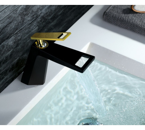 Смеситель для раковины Bronze de Luxe QUADRO A919B, черный/золото