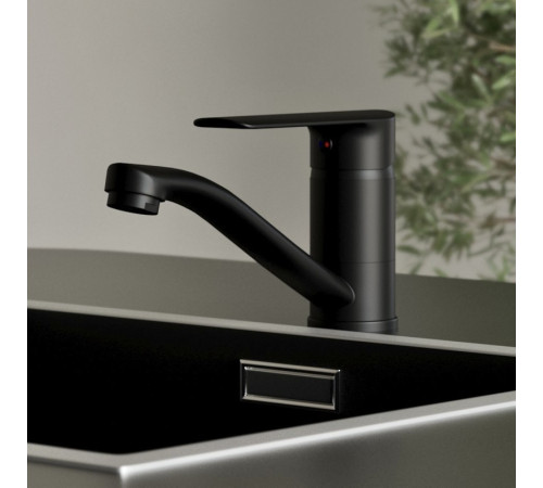 Смеситель для кухни Esko Lagos Black LG15B, черный