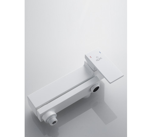 Смеситель для ванны Rose R2802C, белый