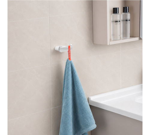 Крючок для ванной комнаты двойной GAPPO G30905-28, белый/хром